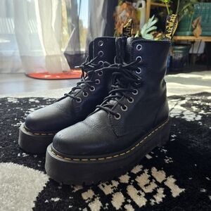 Dr Doc Martens Jadon III Pisa Leather W8